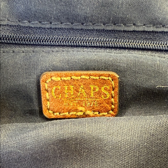 Chaps Multicolor Patterned Crossbody Bag - Picture 7 of 7